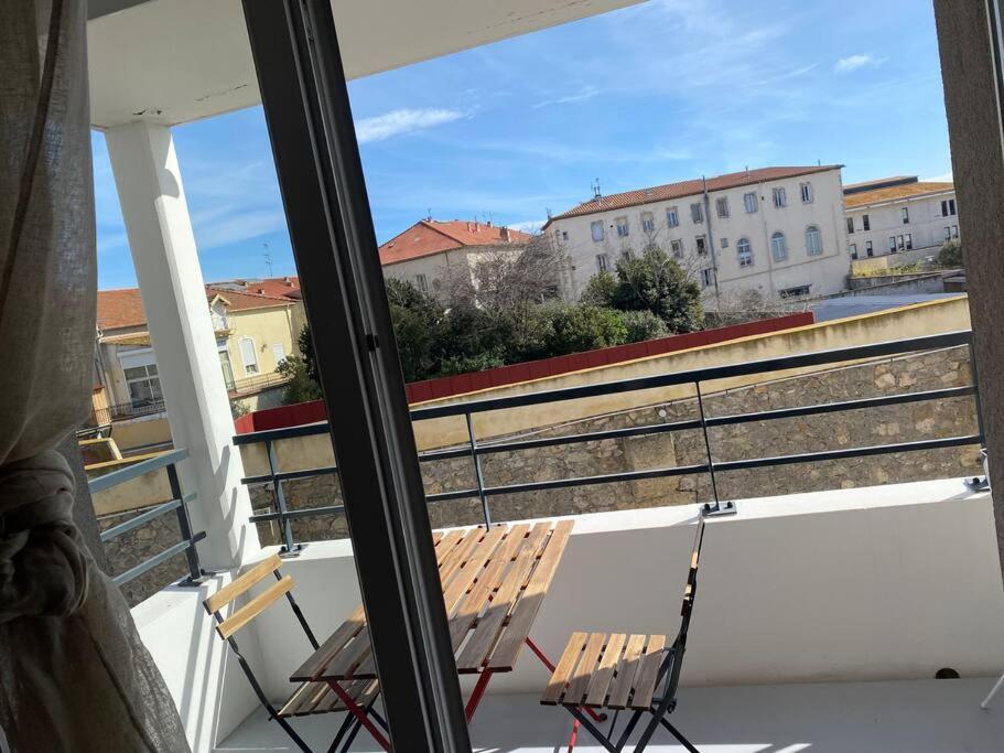 Ferienwohnung Cosy T3 Gare Terrasse + Parking Sète Exterior foto